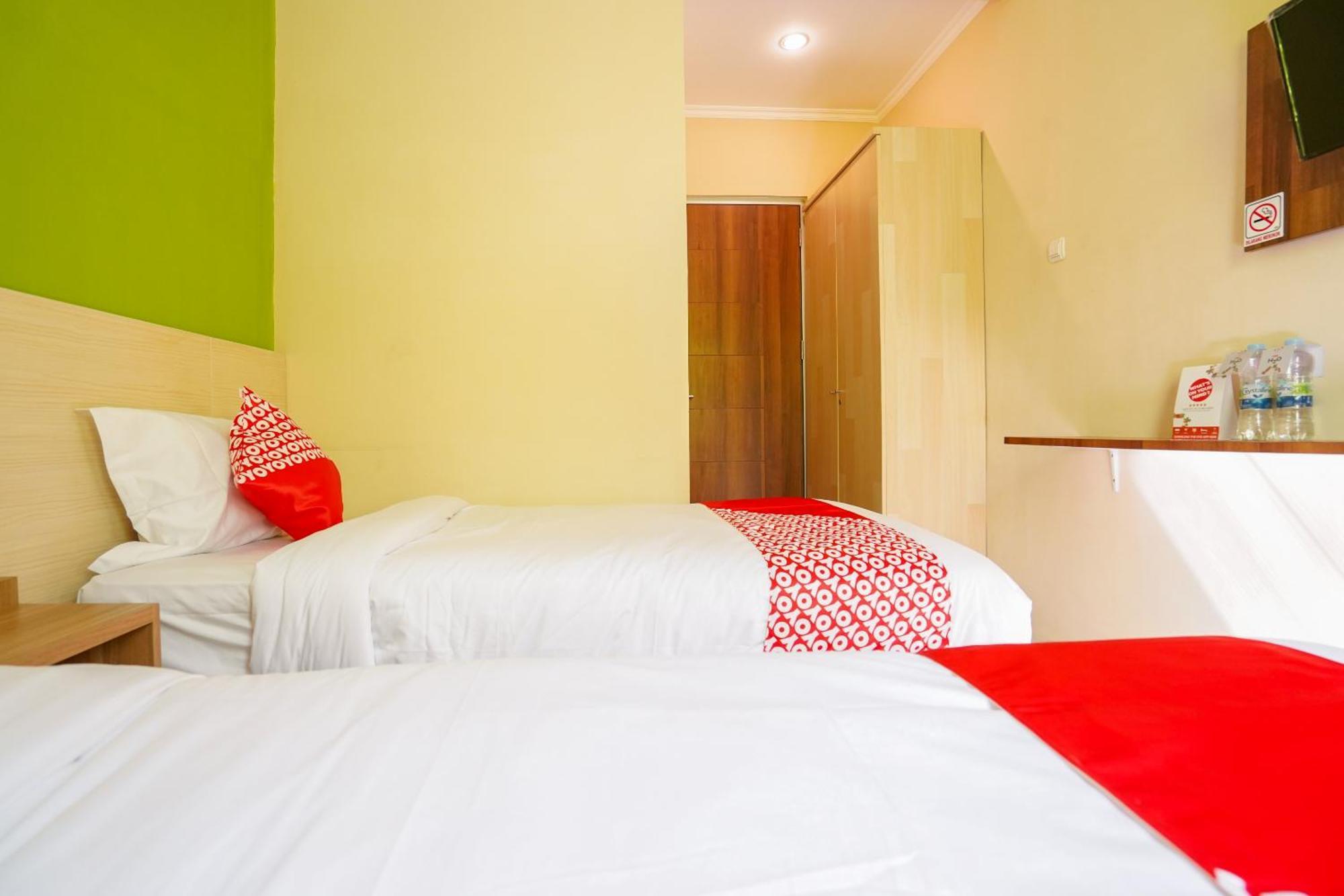 O Near Town Square Formerly Kupang Gunung Hotel 2*